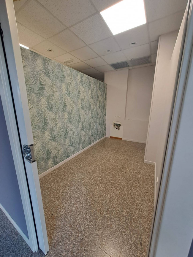 Laboratorio Artigianale in affitto a Empoli