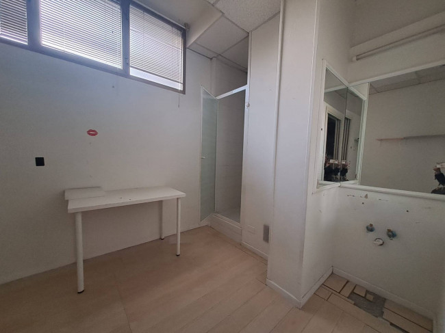 Laboratorio Artigianale in affitto a Empoli