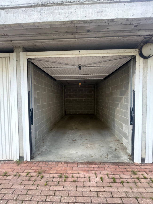 Box o garage in affitto a Chivasso