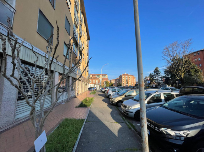 Negozio in affitto a Chivasso