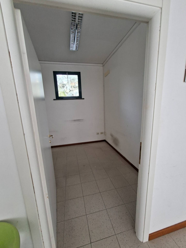 Negozio in affitto a San Miniato