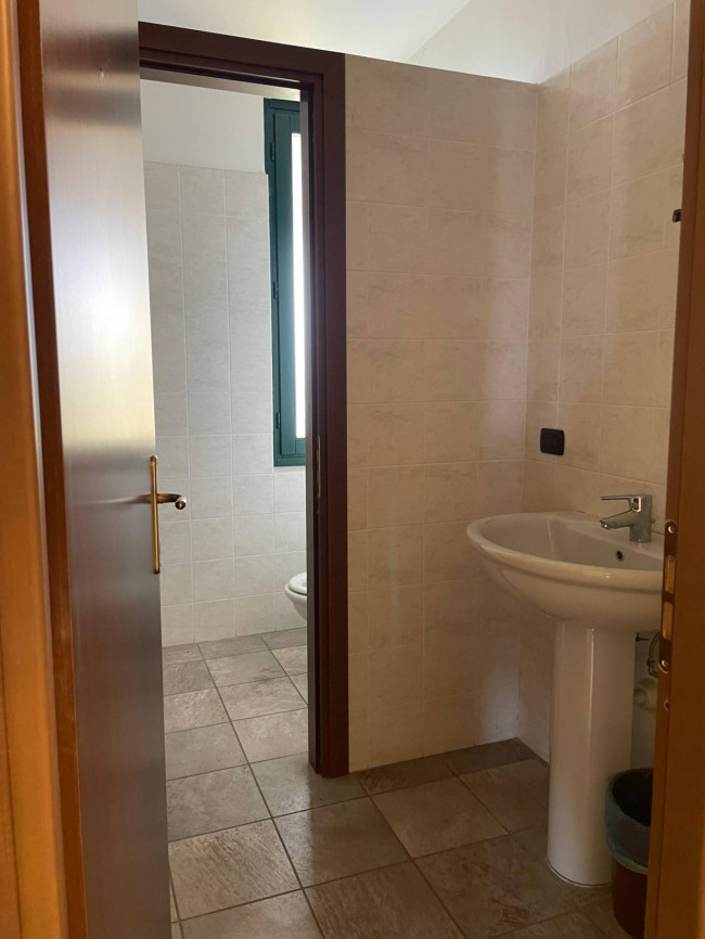 Ufficio in vendita a Caluso