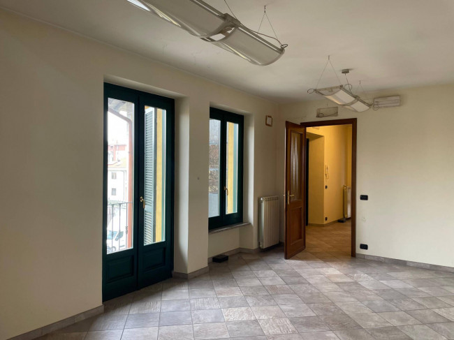 Ufficio in vendita a Caluso
