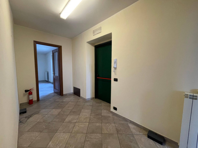 Ufficio in vendita a Caluso
