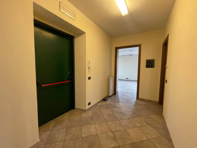 Ufficio in vendita a Caluso
