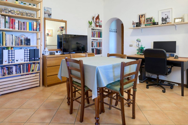Appartamento in affitto a Capraia e Limite