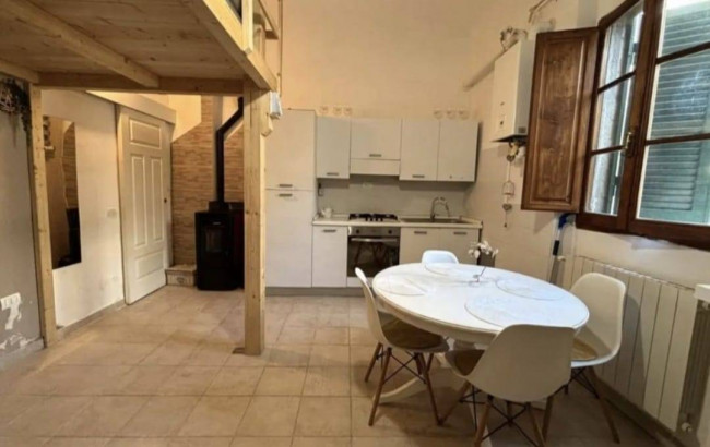 Appartamento in vendita a Santa Maria a Monte
