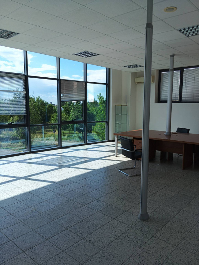 Ufficio in affitto a Longiano