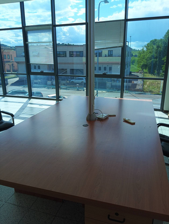 Ufficio in affitto a Longiano