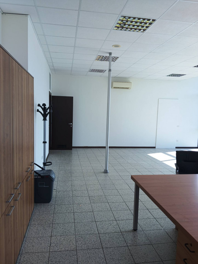 Ufficio in affitto a Longiano