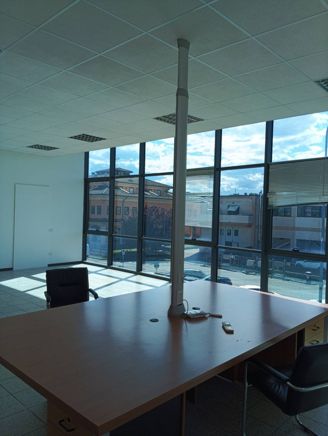 Ufficio in affitto a Longiano