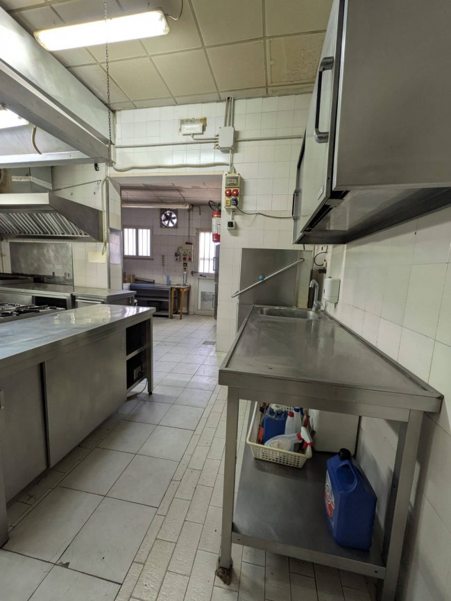 Fondo Commerciale in affitto a Castel Bolognese