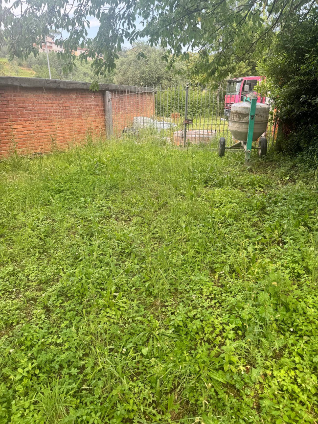 Casa semi indipendente in vendita a Lamporecchio