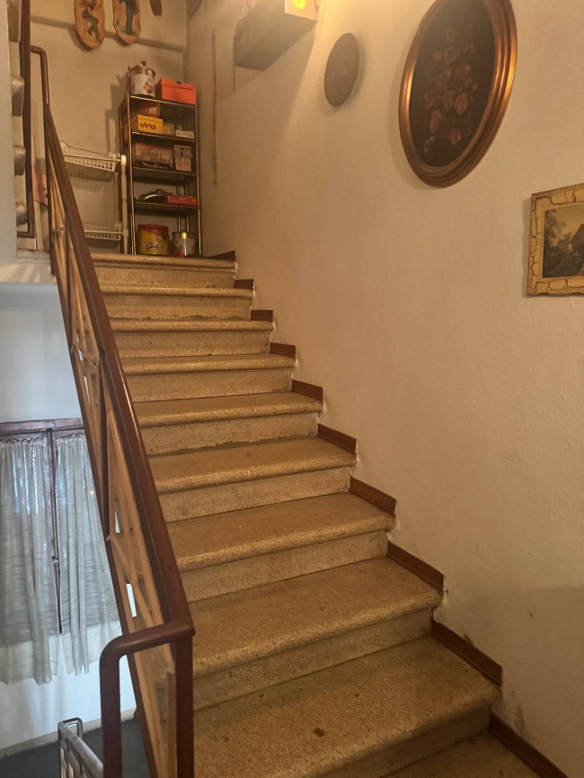 Casa semi indipendente in vendita a Lamporecchio