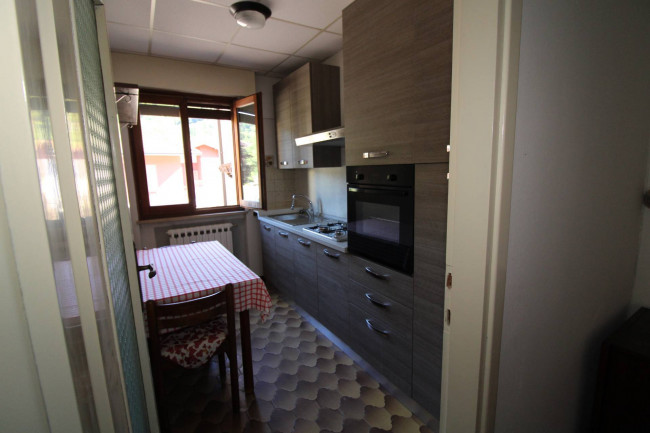 Appartamento in affitto a Cremenaga