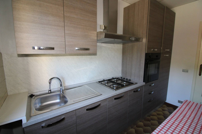 Appartamento in affitto a Cremenaga