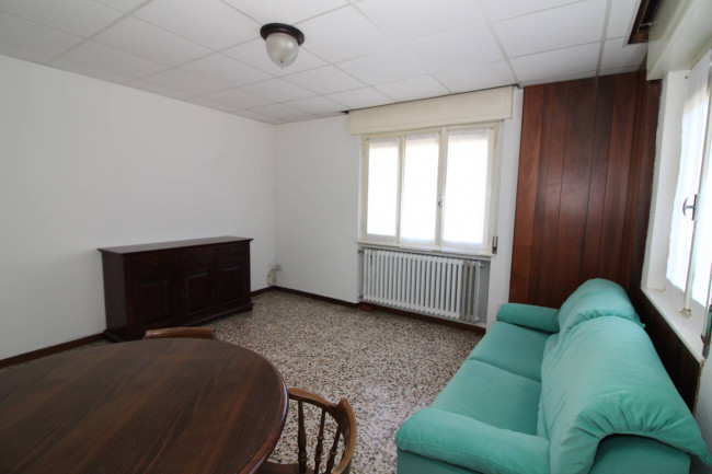 Appartamento in affitto a Cremenaga