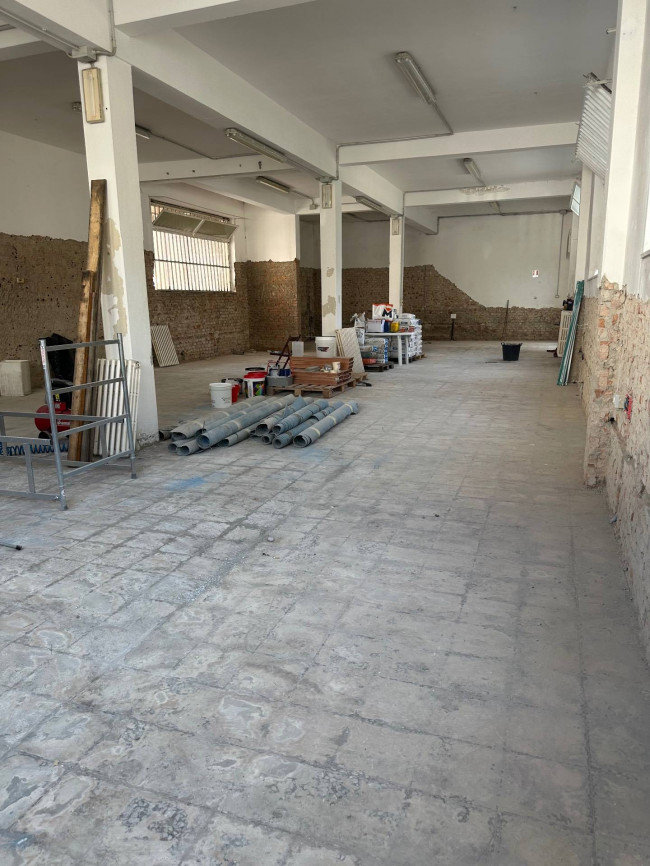 Fondo Artigianale in affitto a Empoli