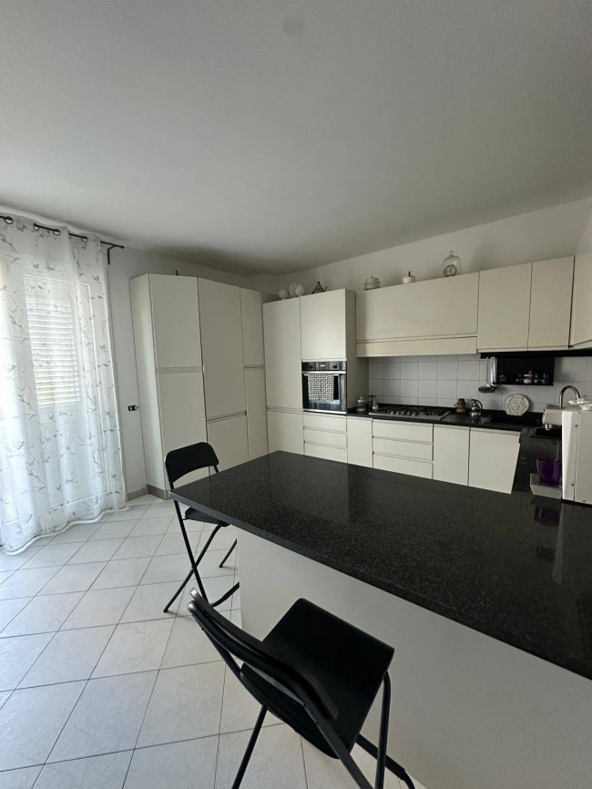 Casa semi indipendente in vendita a Capraia e Limite