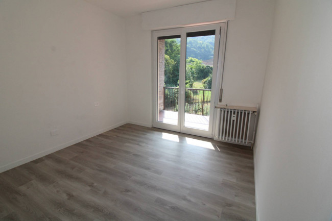 Appartamento in affitto a Dumenza