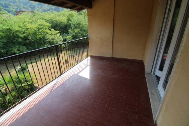 Appartamento in affitto a Dumenza