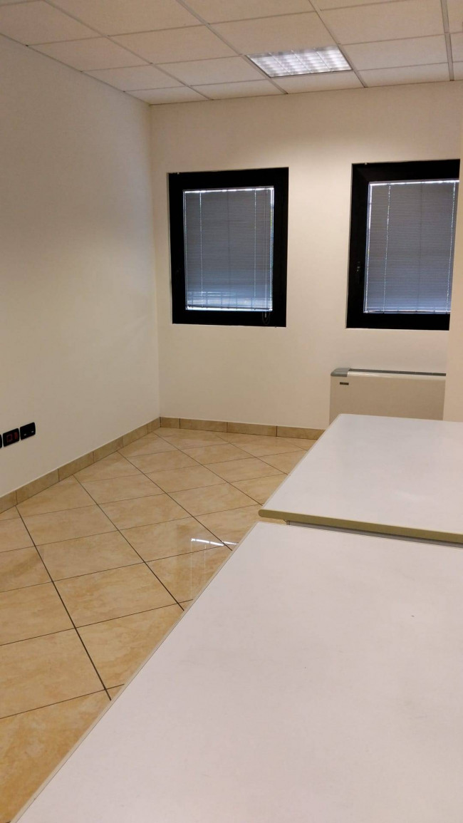 Ufficio in affitto a Forlì
