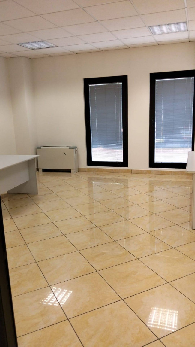 Ufficio in affitto a Forlì