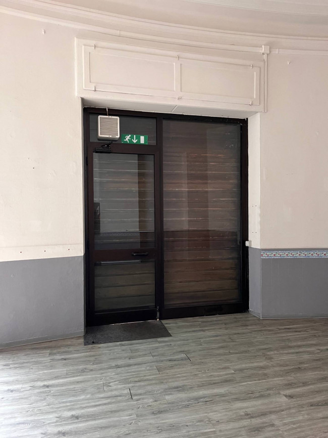 Negozio in affitto a Luino