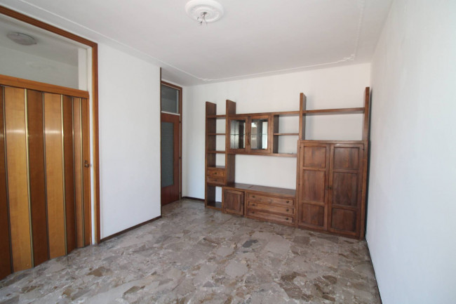 Appartamento in affitto a Luino