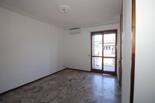Appartamento in affitto a Luino