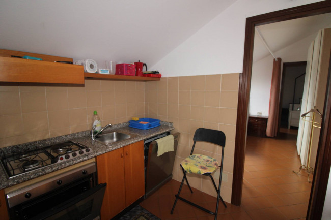 Appartamento in affitto a Porto Valtravaglia