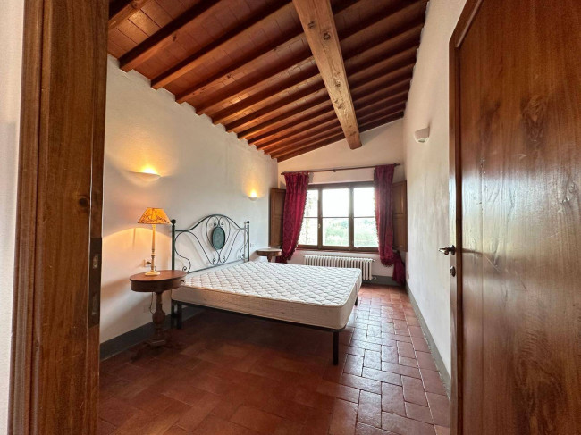 Casa indipendente in affitto a Scandicci