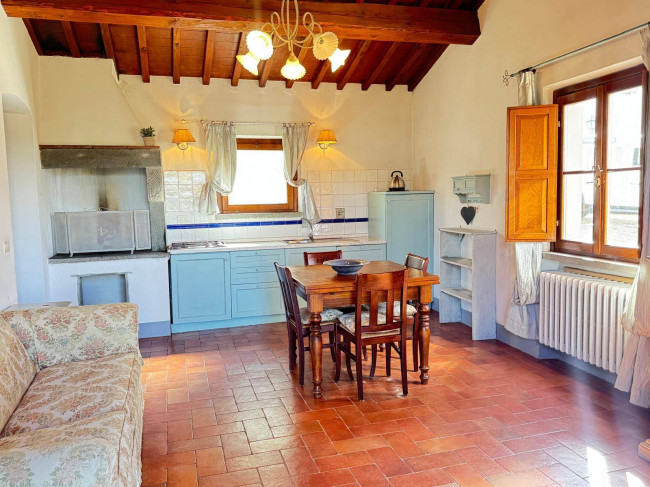 Casa indipendente in affitto a Scandicci