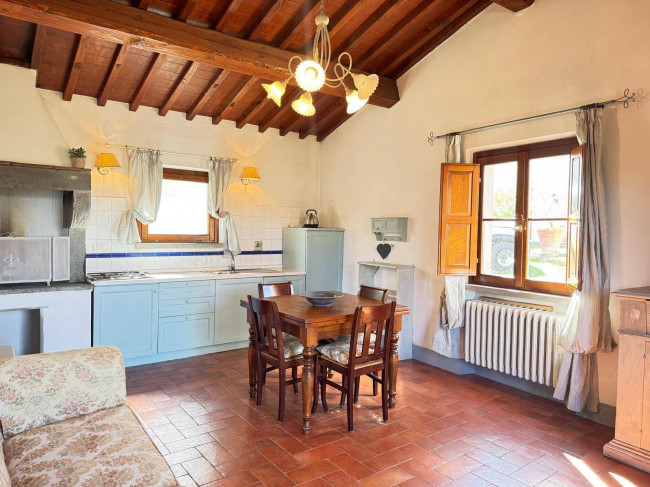 Casa indipendente in affitto a Scandicci