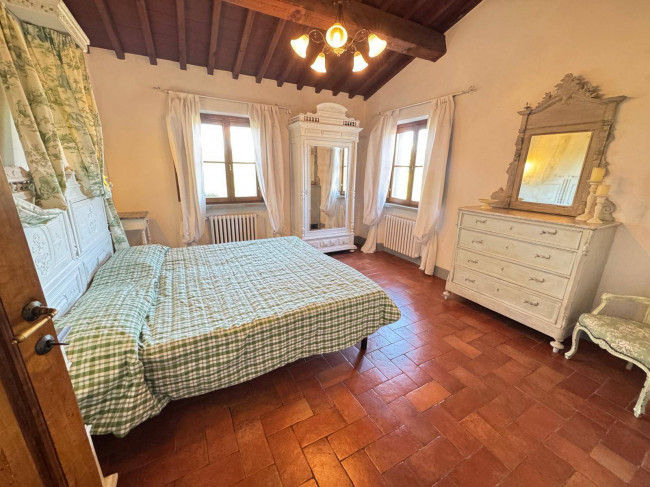 Casa indipendente in affitto a Scandicci