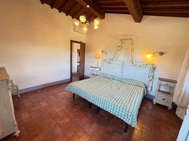 Casa indipendente in affitto a Scandicci