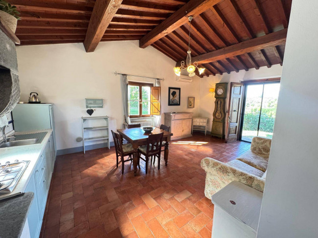 Casa indipendente in affitto a Scandicci