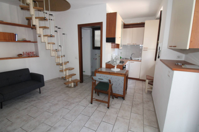 Appartamento in affitto a Luino