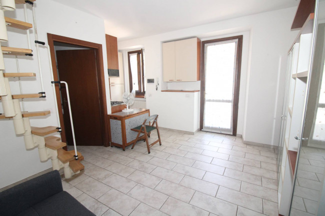 Appartamento in affitto a Luino