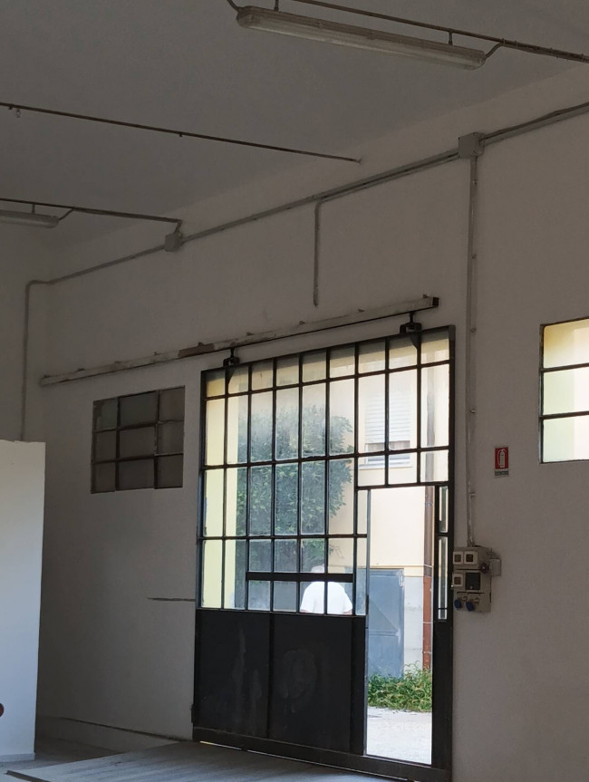 Capannone in affitto a Gambettola