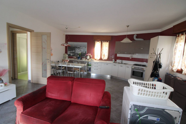 Appartamento in affitto a Luino