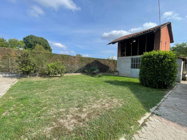 Casa semi indipendente in affitto a Chivasso
