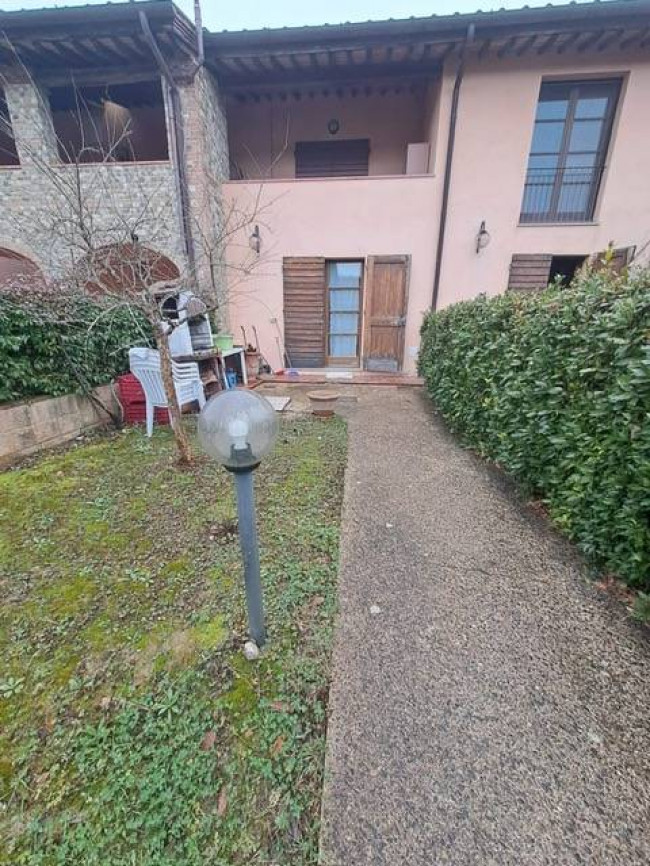 Appartamento in vendita a Montespertoli