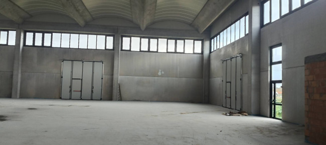 Capannone in vendita a Empoli