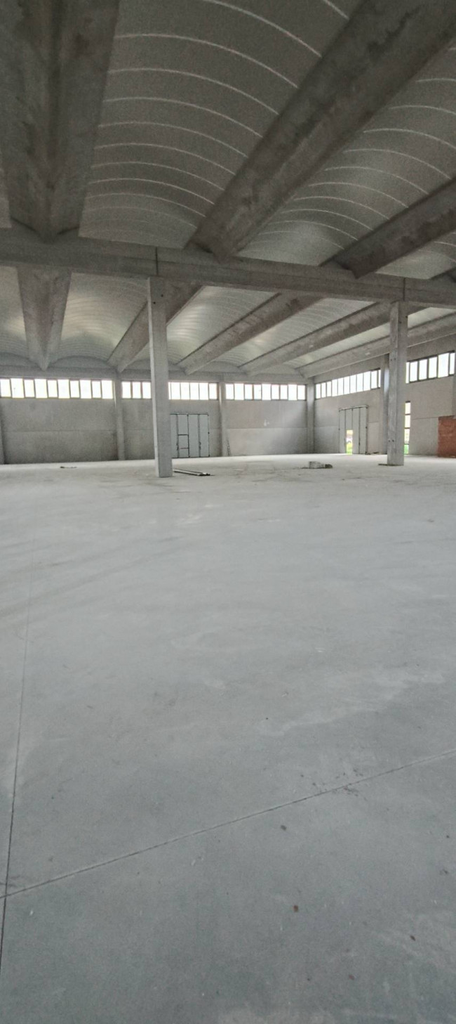 Capannone in affitto a Empoli